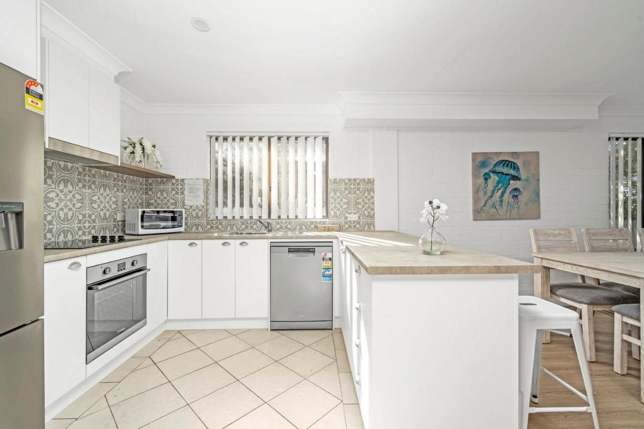 Husky 56 Beachfront Villa'S - Great Location On The Beach هاسكيسون المظهر الخارجي الصورة